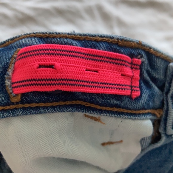 GAP size 14 distressed Girlfriend jeans. - Picture 6 of 6